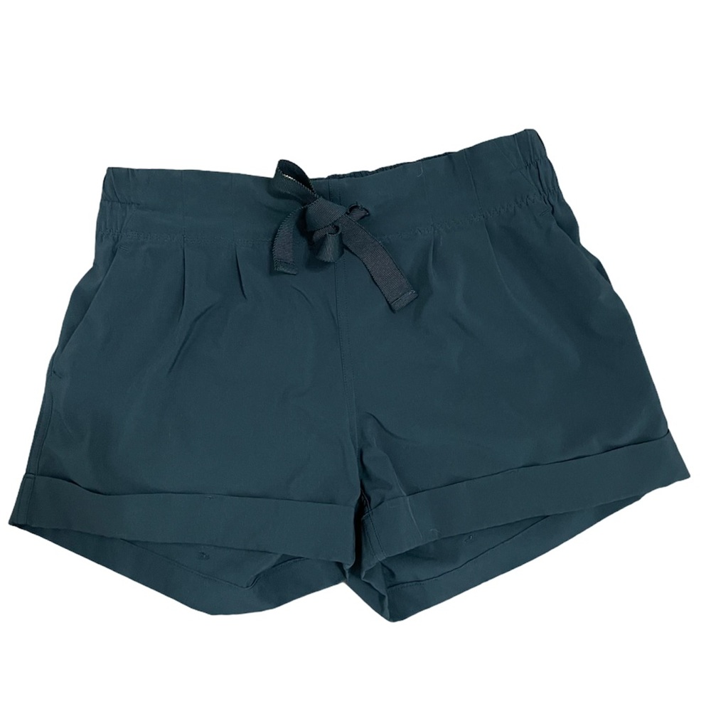 Lululemon Spring Break Away Shorts II Black Sz 4